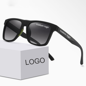 Diseñador <span class=keywords><strong>de</strong></span> la <span class=keywords><strong>marca</strong></span> top <span class=keywords><strong>plano</strong></span> TR90 marco mate almohadilla nasal <span class=keywords><strong>de</strong></span> goma Premium moda hombres gafas <span class=keywords><strong>de</strong></span> sol polarizadas logotipo personalizado con cajas - Product Image 1