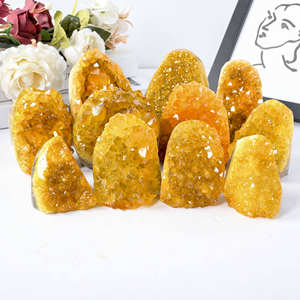 Suministro al por Mayor de Geodas Amarillas de Alta Calidad, Cristales en Bruto para Decoración del Hogar y Regalos Navideños - Product Image 2