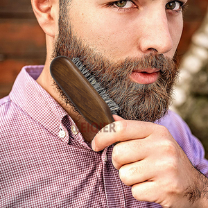 <span class=keywords><strong>Peigne</strong></span> à barbe avec logo personnalisé Brosse à barbe <span class=keywords><strong>chauve</strong></span> <span class=keywords><strong>Peigne</strong></span> en bois massif <span class=keywords><strong>Peigne</strong></span> à tête d'huile utilisé pour nettoyer les fragments de cheveux Brosse multifonctionnelle - Product Image 5