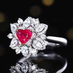 Anillo de rubí natural con diamantes pavé completos, rubí de sangre de paloma sin calentar de 1.12 quilates, conjunto de oro de 18 quilates con 884 diamantes, joyería de boda de alta gama - Product Image 3