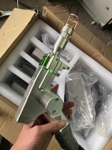 เครื่องเชื่อมโลหะแบบมือถือ Relfar 1500W 5-in-1 ใช้แบตเตอรี่  ชนิดเลเซอร์มัลติสวิง สภาพใหม่ - Product Image 2