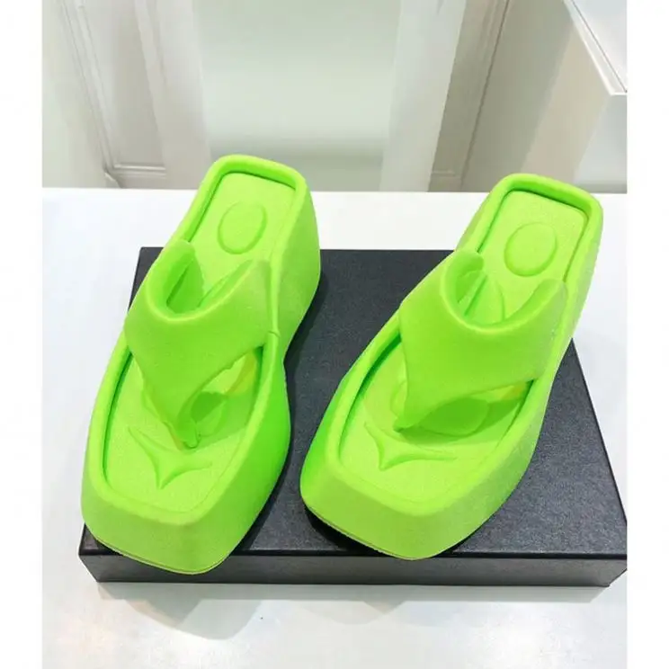 Creative men's and women's bathroom summer home slipper indoor bath slippers plastic thick soft bottom Happy Home