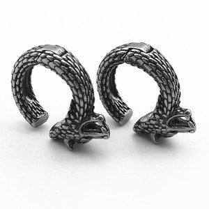 Yunnique – boucles d'oreilles à clip en acier titane, tête de loup, design animal, pour hommes et femmes, bijoux tendance - Product Image 2