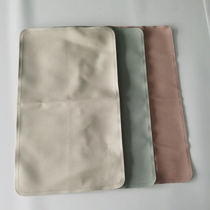 <span class=keywords><strong>Tapis</strong></span> <span class=keywords><strong>à</strong></span> <span class=keywords><strong>langer</strong></span> portable, imperméable, minimaliste, compact, moderne, pour nouveau-né, bébé, maman, en cuir végétalien - Product Image 5
