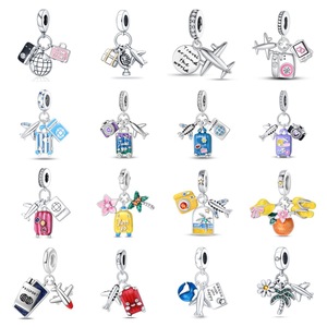 Colgante de cobre con temática de viaje, joyería esmaltada colgante, avión, maleta, pasaporte, globo, pulsera, collar, venta al por mayor - Product Image 1