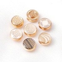 Fabricant de boutons Jinyi, OEM ODM, boutons personnalisés pour chemises arabes, boutons à pression en alliage de zinc, logo de marque, boutons à pression en métal pour thobe