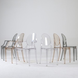 Silla de Comedor Apilable de Plástico Transparente con Patas de Hierro, Diseño Creativo de Acrílico, Estilo Moderno, para el Hogar - Product Image 1