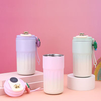 Thermos en acier inoxydable à affichage de la température de haute valeur, couleur dégradée, tasse à café, mesure numérique, maintien de la chaleur de 6 à 12 heures