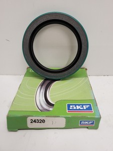 Sello de Aceite Plc Nuevo y de Segunda Mano 24320 con Garantía - Product Image 1