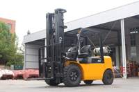 Forklift Dual Fuel Berkinerja Tinggi LPG Bensin 3 Ton 5 Ton 7 Ton untuk Logistik dan Industri