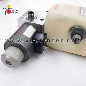 WD A93F106113 Bidon d'huile d'occasion original 30013073 09092003 pour pièces d'impression offset Roland 700 - Product Image 5