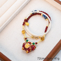 Collier pendentif perles rouges pour femme, chaîne légère style clavicule, tendance Nouvel An