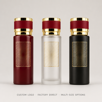 Flacon de parfum en verre vide en gros 250 ml noir mat avec bouchon doré décoratif arabe, atomiseur rechargeable, logo personnalisé
