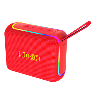 Haut-parleur sans fil portable OEM 5W tendance avec éclairage RGB, Bluetooth 5.4, prise en charge du logo personnalisé et du cordon pour le cyclisme en extérieur - Product Image 4