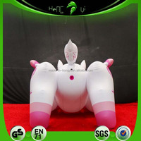 Loup gonflable personnalisé en PVC avec cœur rose imprimé, adorable jouet animal couineur pour enfant