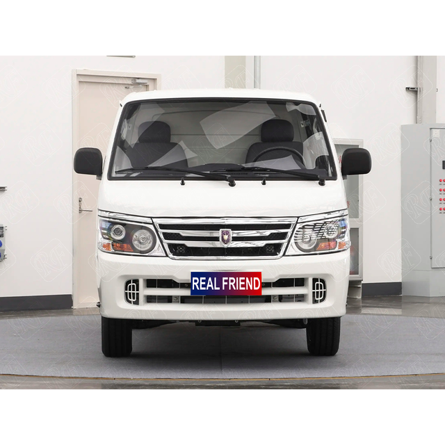 Used Van Jinbei Hiace 2.0L Gasoline 2-Seater Short Flat Roof Cargo Van Low Price Commercial for Export