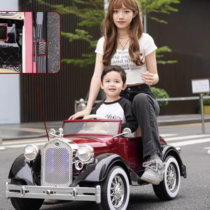 Voiture électrique rétro pour enfants, 4 roues, télécommande, jouet en plastique, design classique, pour les enfants de 2 à 4 ans - Product Image 2