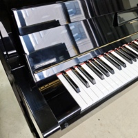Piano droit d'occasion KAWAI HA30, hauteur 122 cm, pour examens et performances
