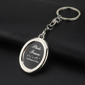 Llavero con Mini Marco de Fotos, Decoraciones de Lujo, Parche de Doble Cara, Forma de Corazón, Aleación Metálica, Llavero Funcional de Moda - Product Image 5