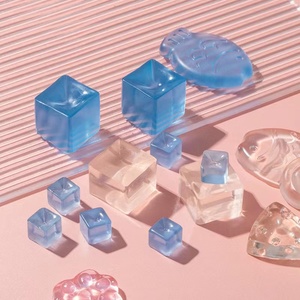 Jouet en TPR en gros pour enfants, cube anti-stress Mochi Squishy en forme de glaçon à presser - Product Image 4