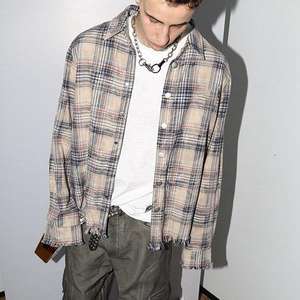 ملابس الشارع عالية الجودة من شركة تصنيع المعدات الأصلية الصلبة اقتصاص الملابس القطنية المتعثرة مخصص قميص طويل الأكمام منقوشة الرجال - Product Image 3