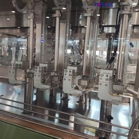 Machine de remplissage de détergent liquide 1-5 L fabriquée en usine, avec bouchonnage et scellage de bouteilles en plastique, pompe entièrement automatique pour un remplissage efficace - Offre Spéciale
