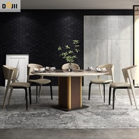Îlot de cuisine haut de gamme turc, plateau en bois brut, base en aluminium et cuir, table ronde de salle à manger de 120 cm et chaises pour 4 personnes