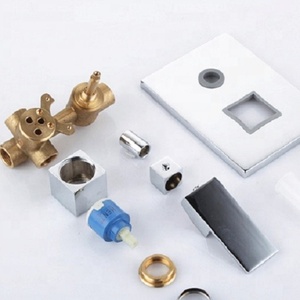 Термостатический латунный смеситель для душа - Product Image 3