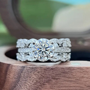 Anelli di Lusso con Zirconi Incastonati, Eleganti Gioielli di Alta Gamma per Donne, Ideali per Matrimoni e Spose - Product Image 5