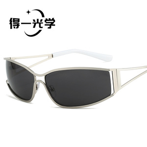 Women's Metal Hollowed-out <b>Sunglasses</b> UV400 PC Lens Black Frame Y2K Trendy Street Style Outings Cycling Driving Party - Product Image 3