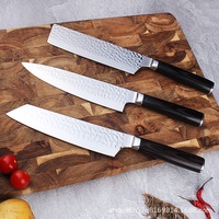 Ensemble de couteaux de cuisine japonais martelés en gros, couteau de chef à manche en bois massif coloré, couteaux de cuisine durables en acier inoxydable