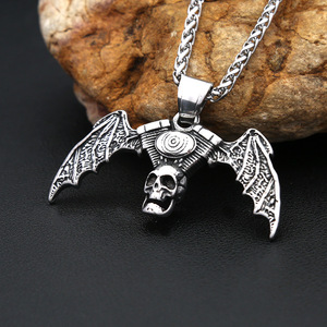 Yunnique-collar con colgante de calavera de murciélago de acero inoxidable, joyería gótica oscura retro de estilo Hip Hop, accesorio de moda para hombre - Product Image 1