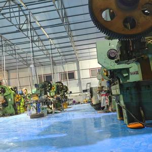 Adecuado para la cubierta del tanque del <span class=keywords><strong>radiador</strong></span> Honda 19045-RAA-003 16401-67150 Gran inventario - Product Image 5