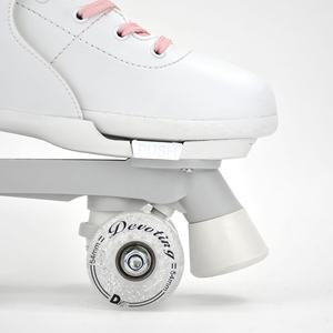 Регулируемые четырехколесные роликовые коньки для детей белые четырехколесные роликовые ботинки для детей - Product Image 3
