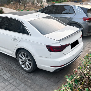 สปอยเลอร์หลังทรง Ducktail สำหรับ Audi A4 S4 B9 ปี 2017-2024 รุ่น Psm สีดำ Piano Black ลายคาร์บอนไฟเบอร์ วัสดุ ABS - Product Image 1