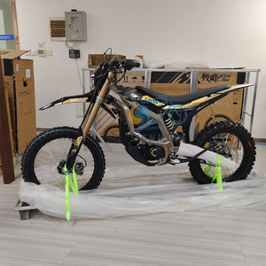 Moto tout-terrain Sur Ron Ultra Bee 2026 24,5 kW marron 74 V 60 Ah - Product Image 1