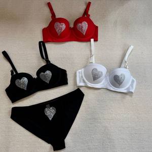 Ropa Interior Roja para Mujer <span class=keywords><strong>en</strong></span> su Año Zodiacal, Conjunto de Lencería Sexy con Pedrería <span class=keywords><strong>en</strong></span> Forma de Corazón, Sujetador de Encaje con Push-Up para Pecho Pequeño - Product Image 3
