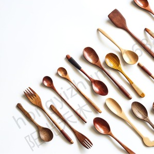 Ensemble de cuillères en bois à long manche, petites cuillères de style japonais pour mélanger le miel, le café et les salades, couleur unie, lavage à la main uniquement - Product Image 1