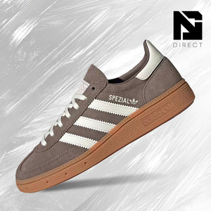Adidas Handball Spezial 'Earth Strata Off White' รองเท้าผ้าใบลายทางแบบผูกเชือกทรงกลม ระบายอากาศได้ดี รองเท้าสเก็ตบอร์ดลำลอง - Product Image 1