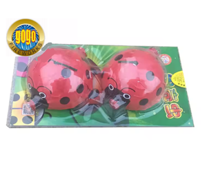 Bon <span class=keywords><strong>Prix</strong></span> Nouveauté Extérieure Jouet Pétards Volants <span class=keywords><strong>Coccinelle</strong></span> Jouet Feux D'artifice Prêt à Expédier - Product Image 3