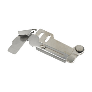 Protection anti-roulement pour machine à coudre à lit plat, dispositif de protection de ourlet en acier inoxydable pour équipement de traitement de vêtements - Product Image 1