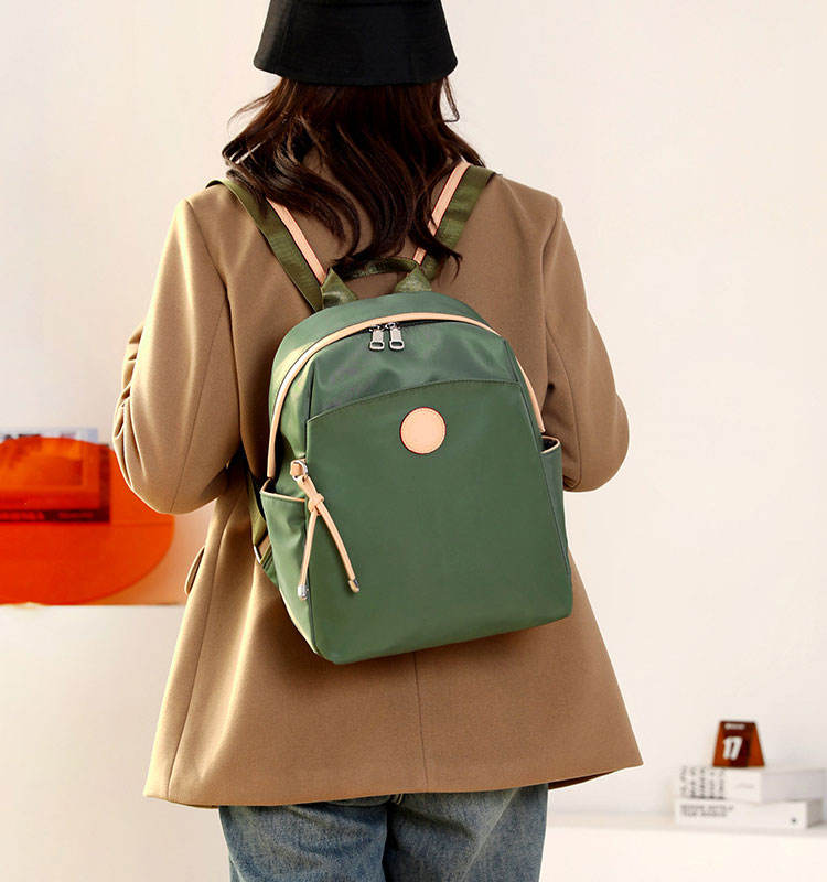 สีเขียว