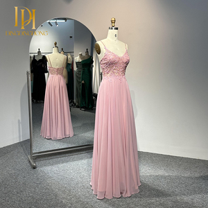 Abito <span class=keywords><strong>da</strong></span> sera <span class=keywords><strong>in</strong></span> <span class=keywords><strong>pizzo</strong></span> rosa rosa abito <span class=keywords><strong>da</strong></span> sera con perline con ricamo a mano abito formale lungo fino al pavimento <span class=keywords><strong>cerimonia</strong></span> di laurea matrimonio - Product Image 2