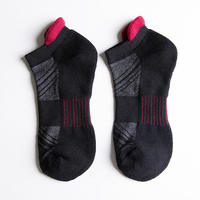 Chaussettes de sport d'été personnalisées moins chères pour hommes, respirantes, confortables, design de la semelle et du revers, 80% coton, usage quotidien