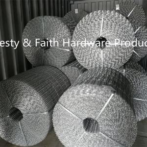 Maille de tuyauterie renforcée CWC, tuyau en maille soudée revêtue - Product Image 5