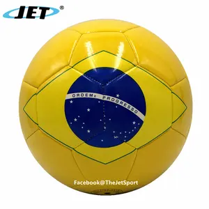 Bola Sepak Bola hari pertandingan kustom kualitas pabrik bola sepak bola bendera Brasil dengan nama tim