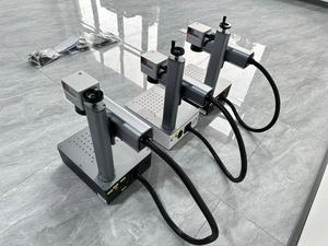 Máquina <span class=keywords><strong>de</strong></span> Marcado Láser <span class=keywords><strong>de</strong></span> Fibra Portátil Mini Ligera <span class=keywords><strong>de</strong></span> 20W 30W, Precio <span class=keywords><strong>de</strong></span> Grabado Láser para <span class=keywords><strong>Metal</strong></span>, Plástico, Plumas, Oro, Plata y Joyería - Product Image 4