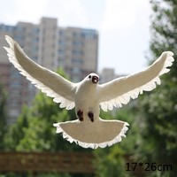 Ornement de pigeon réaliste Hosseini, gris et blanc, colombes de la paix (ailes écartées/plume artificielle), en plastique, pour intérieur/extérieur, jardin
