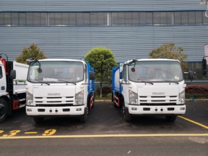 Camion compacteur de déchets ISUZU Dongfeng 3 tonnes 4 m³ pour le traitement des déchets - Product Image 3