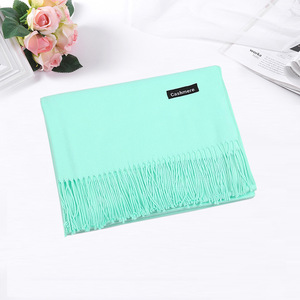 Écharpe Pashmina unie pour femme, châle chaud d'hiver à franges, écharpe unie en gros - Product Image 6